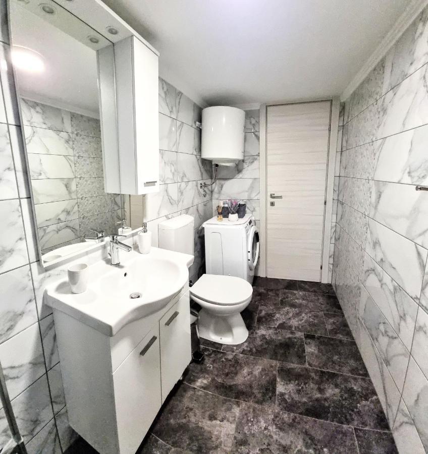 קאבטאט Apartment Madison מראה חיצוני תמונה